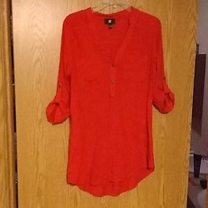 Mid length sleeve red blouse